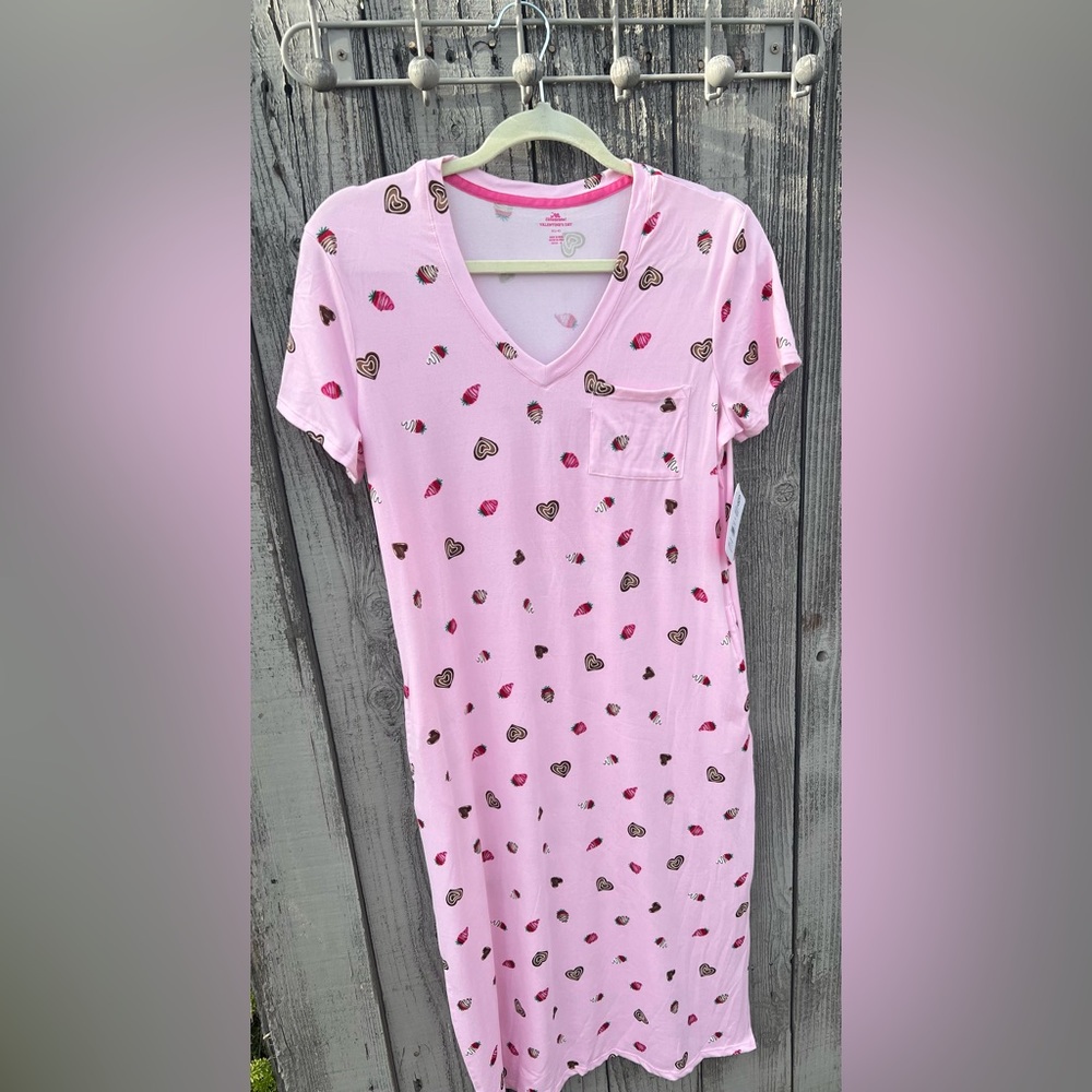 WTC Women’s Chemise Candy In Bardot Pink.